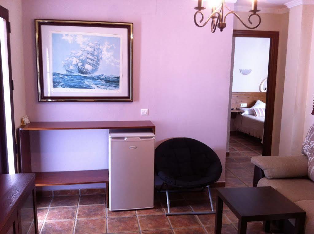 Hostal Costa De La Luz Conil De La Frontera Eksteriør billede