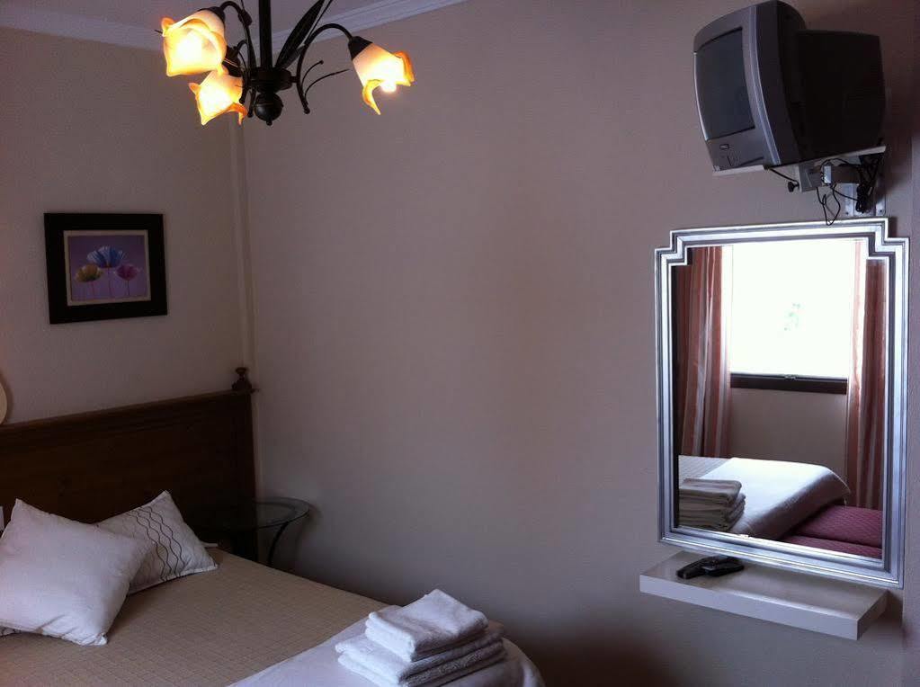 Hostal Costa De La Luz Conil De La Frontera Eksteriør billede