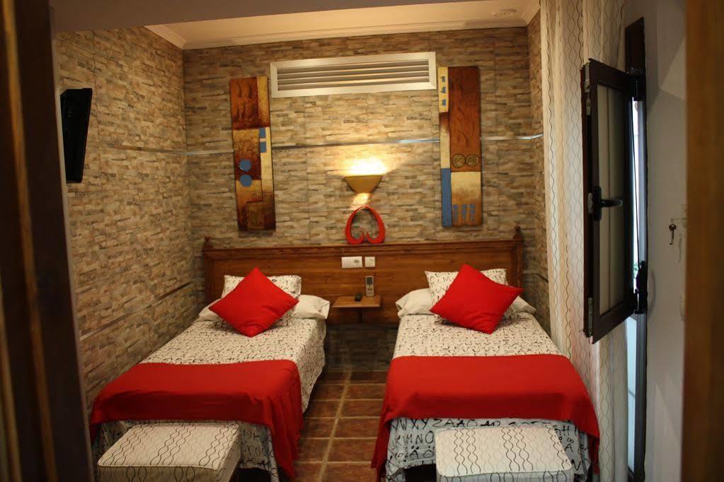 Hostal Costa De La Luz Conil De La Frontera Eksteriør billede