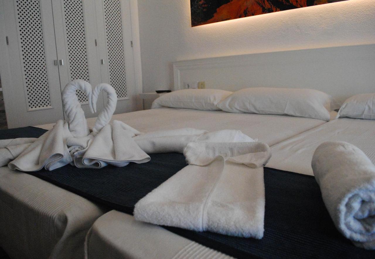 Hostal Costa De La Luz Conil De La Frontera Eksteriør billede