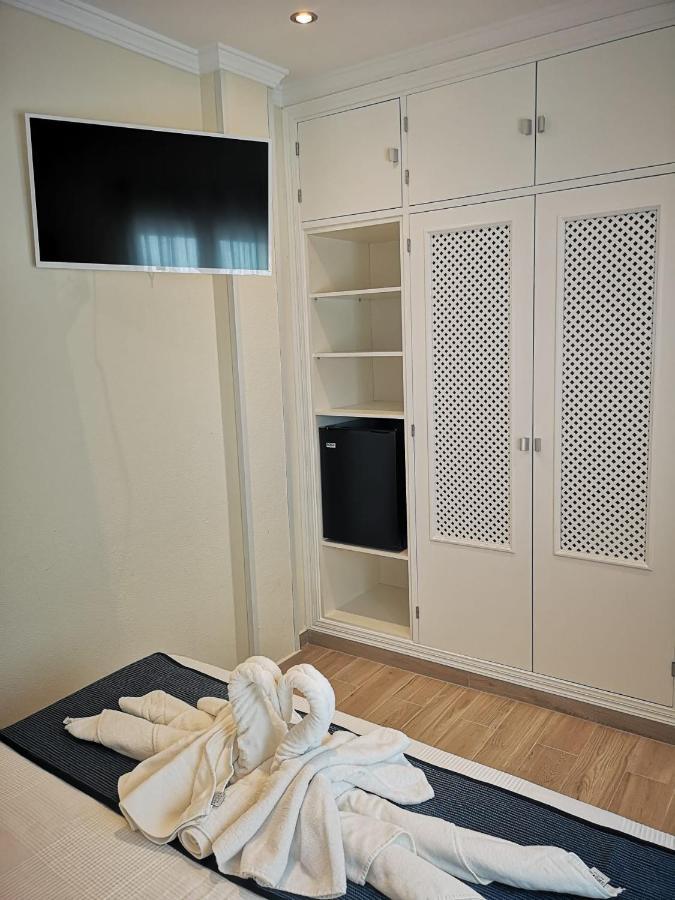 Hostal Costa De La Luz Conil De La Frontera Eksteriør billede