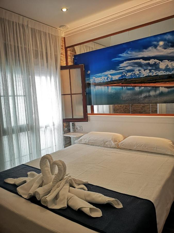 Hostal Costa De La Luz Conil De La Frontera Eksteriør billede